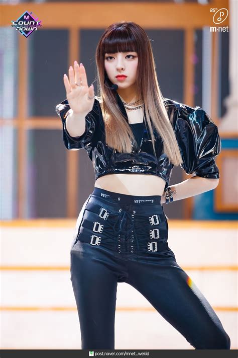 M Countdown Wannabe Itzy Yuna Itzy Stage Outfits Kpop Hot Sex Picture
