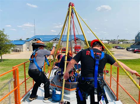 🎧Great Bend Fire Dept. learns the dangers of grain bin accidents