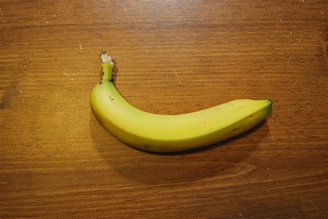 The Correct Way To Peel A Banana 5 Steps Instructables