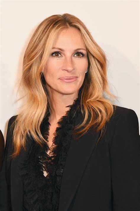 She was born in smyrna, georgia, to betty lou (bredemus) and walter grady roberts. Julia Roberts Lists Her New York Penthouse for $4.5 Million | InStyle.com
