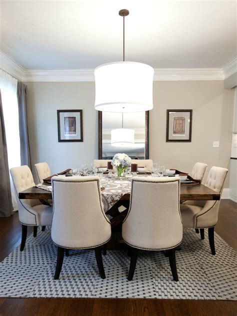 10 Tips To Decorating With Dining Room Rugs Dining Room