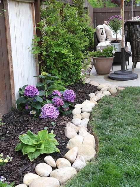 Landscaping ideas and designdecor ideas lawn ideasleave a comment. 43 Best Lawn Edging Ideas (2021 Guide)