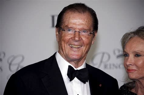 Lex James Bond Roger Moore Est Mort à 89 Ans