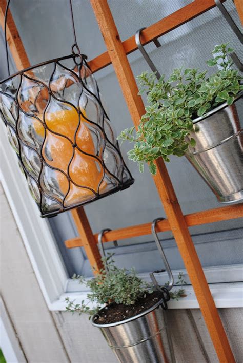 8 Space Saving Vertical Herb Garden Ideas For Small Yards