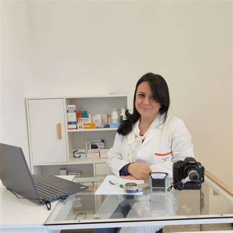 Dott Ssa Valentina Garelli Dermatologo Venereologo Medico Estetico