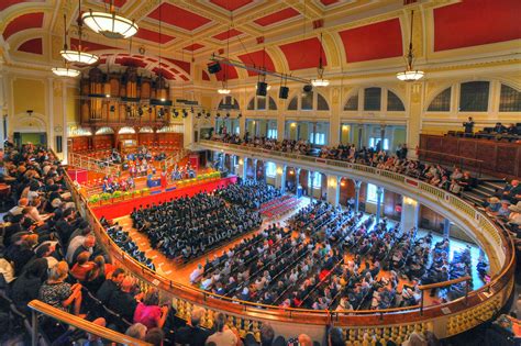 Hull city hall was the major recruitment centre for the east yorkshire regiment, and one of the most efficient recruitment centres in the country. Hull University Degree Ceremonies in Hull City Hall Interi ...