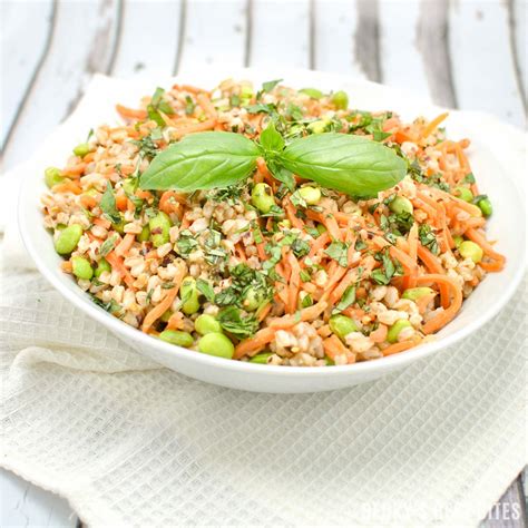 Spicy Farro Salad With Edamame And Carrots Beckys Best