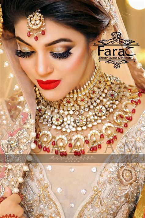 pakistani bride indian bride bridal hair jewelry wedding jewelry bridal looks bridal style