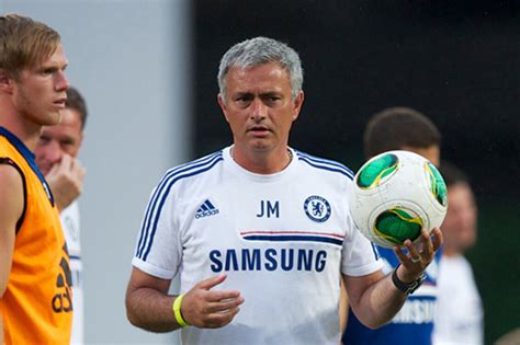 'it depends on the players. Jorge Mendes: »Mourinho wird Chelseas Sir Alex