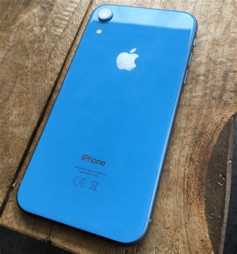 You'll receive email and feed alerts when new items arrive. First Impressions From New iPhone XR Owners - AIVAnet