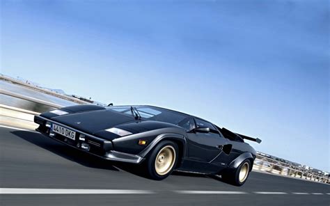 Download White Lamborghini Countach HD 1080p Free Download For Mobile