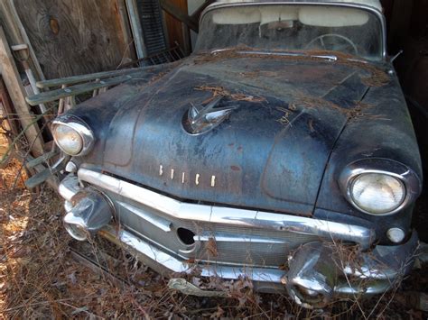Huge Barn Find 1955 Or 56 Buick Century Barn Finds