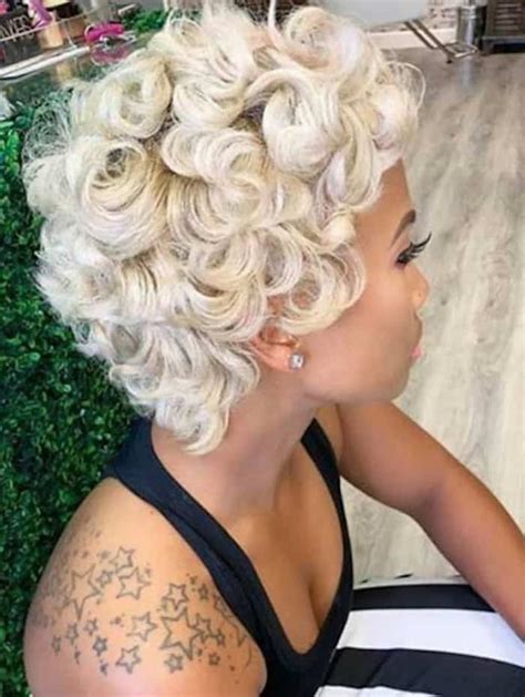 How To Do Pin Curls To Give Yourself Bouncy Curls For Days