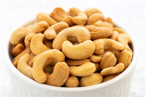 15 Common Types Of Nuts 2023