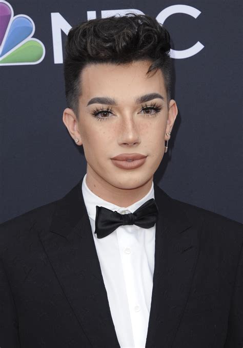 James Charles Appears To Gain Over 1 Million Subscribers Since Tati