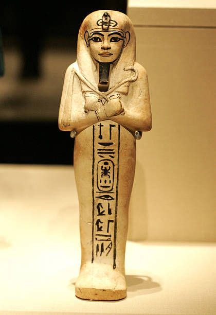 Artifacts From Tombs Of The Egyptian Boy King Tutankhamun Tutankhamun