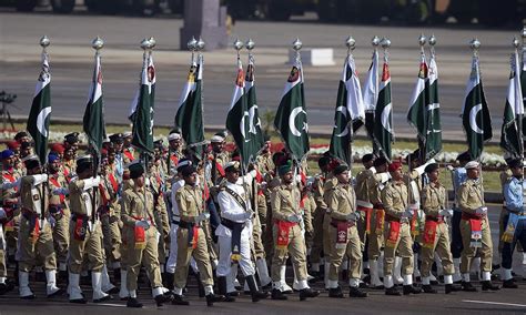 In Pictures The Pakistan Day Parade Pakistan Dawncom
