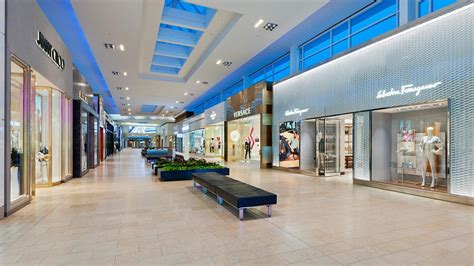 Torontos Yorkdale Mall Ranked Among The Most Profitable Shopping