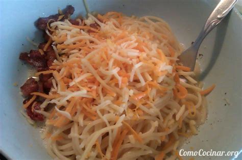 En esta receta de cocina se enseña como hacer una receta de espaguetis a la carbonara. ¿Cómo cocinar pasta carbonara? - Paperblog