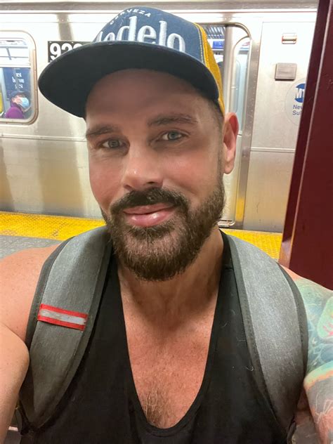 Tw Pornstars Jack Mackenroth Twitter New York Subway Rat Beard On Point 7 13 Pm 29 Jun 2022