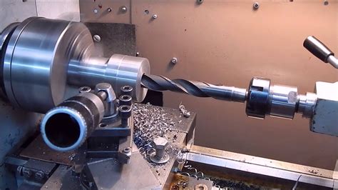 Using An Er32 Collet Chuck In The Lathe Tailstock Youtube