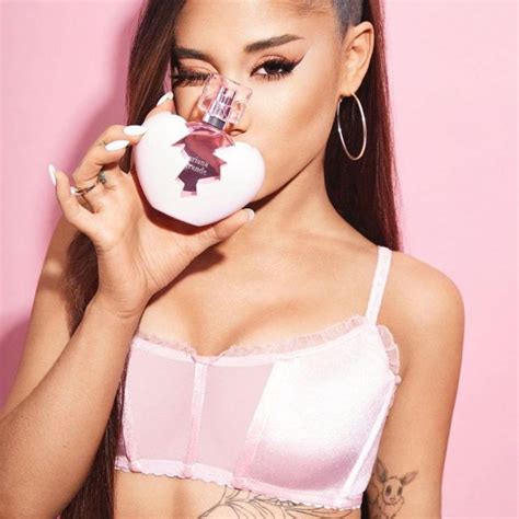 Pink Bra Worn By Ariana Grande On The Instagram Account Arianagrande