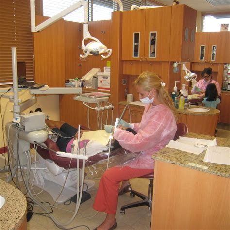 Modern family dentist in miami lakes. Art Dental Clinic's Homepage- Located In Miami, FL-