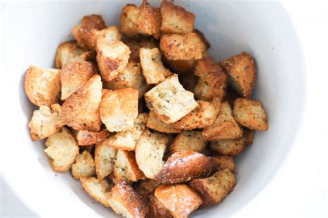 How To Make Homemade Croutons In The Air Fryer The Olive Blogger