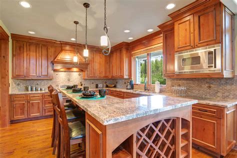 What Color Countertops Go With Maple Cabinets Kitchen Seer