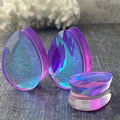 Purple Faceted Iridescent Glass Teardrop Double Flare Plugs