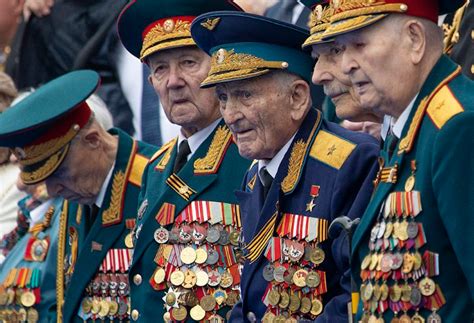 Russia Puts A Limit On Military Medals Asia Times