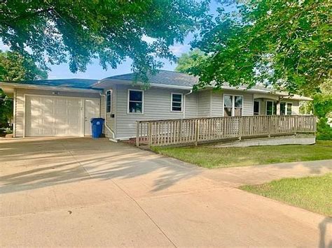 505 1st St W Canby Mn 56220 Zillow