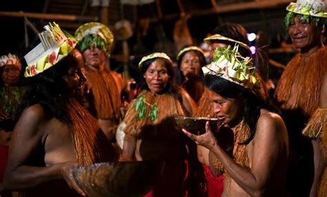 Indígenas Del Amazonas Colombiano Al Rescate De Su Cultura Y Territorio