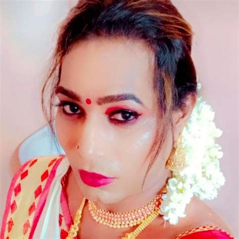 Shemale Best Transgender With Big Boobs N Cock Transsexuals