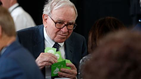 Şirkette 2 yıl benjamin graham emekli oluncaya kadar çalıştı ve daha sonra omaha'ya yeniden döndü. Was macht eigentlich: Warren Buffet - manager magazin