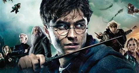 Harry Potter 10 Crazy Techniques Hes Kept Hidden Screenrant