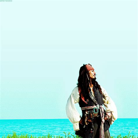 Captain Jack Sparrow Running Gif