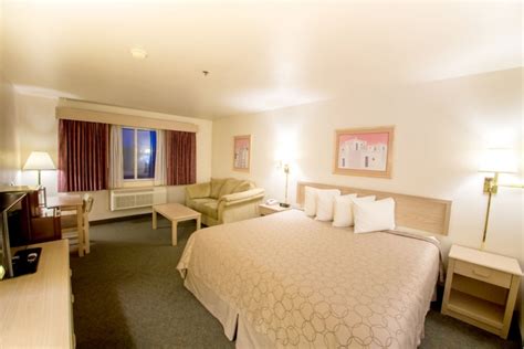 King Bed North Shore Inn At Lake Mead Hotel