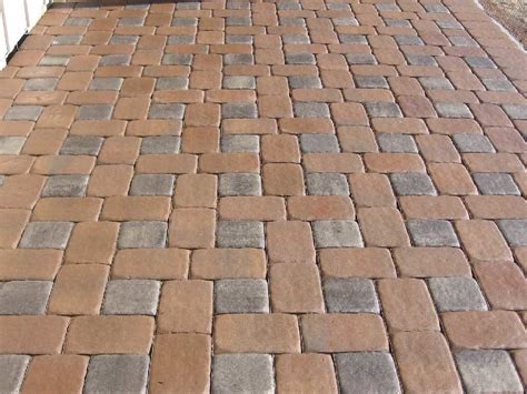 Pin By Rog On Landscape Ideas Patio Pavers Design Paver Patterns