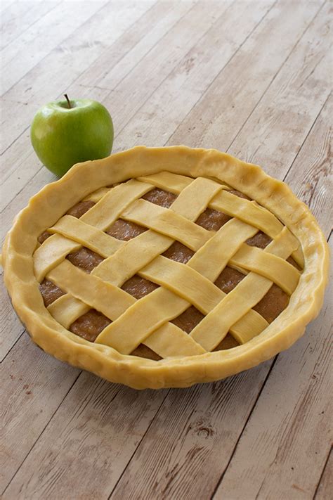 easy mock apple pie easy shmeezy recipes