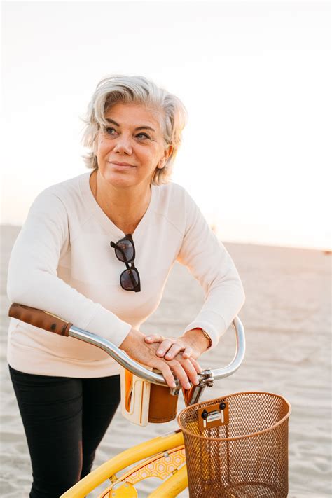 Ahead, 20 stunning shag haircuts and hairstyles for every length and texture. 8 Pretty Short Hairstyles for Women Over 50 in 2019