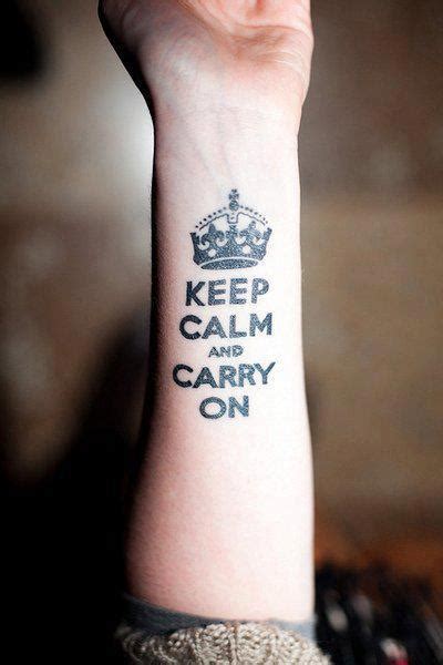 Tatouage écriture Lettrage Keep Calm And Carry On Inkage