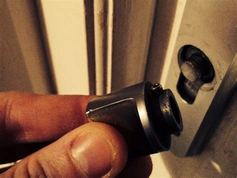 The Risks Of Broken Door Locks What To Know To Avoid Home Lockout