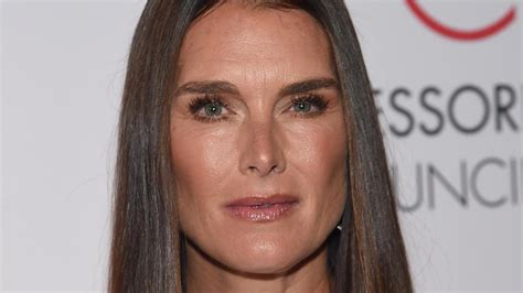 Brooke Shields Shares Photos After Breaking Leg In ‘excruciating Fall