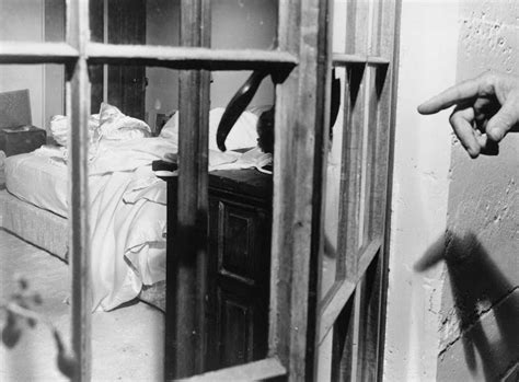 Rare Photographs Show The Bedroom In Which Marilyn Monroe Was Found