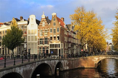 Holanda septentrional (nood los países bajos (nederland) constituye el reino de los países bajos (koninkrijk der nederlanden) junto con la parte sur de aruba, curazao y st. AMSTERDAM, Holanda | Amsterdam, Viajes, Paises bajos
