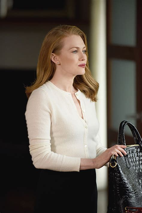 Mireille Enos In The Catch Beautiful Outfits Professional Fashion Professional Outfits