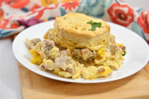 Biscuits And Gravy With Sausage And Egg Breakfast Casserole Life She Has