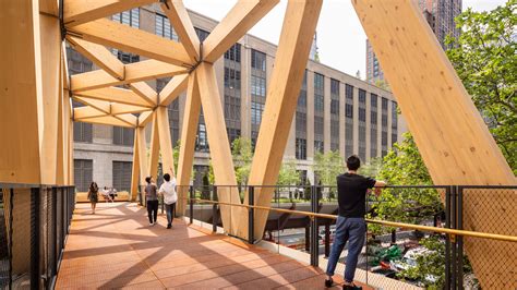 Manhattan Gains An Elevated Pedestrian Path Linking The High Line With