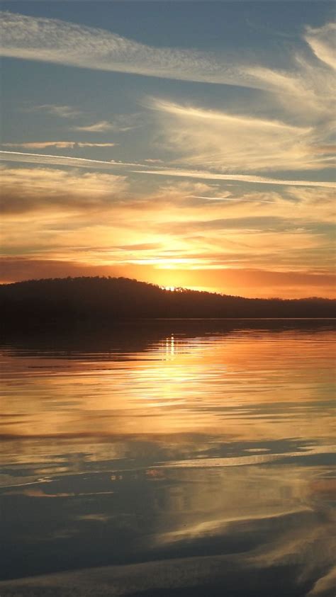 Lake Horizon Reflection During Sunset Clouds Sky 4k Hd Nature